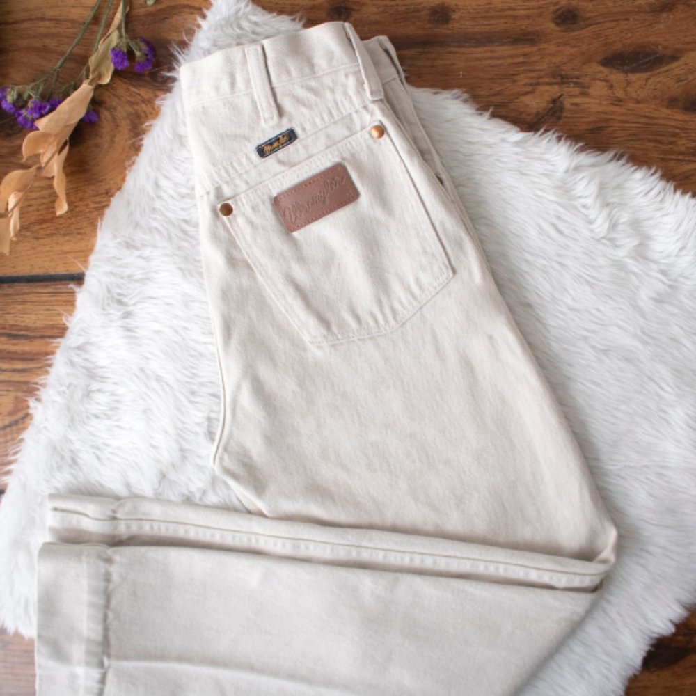 ⋆ wrangler high rise jeans